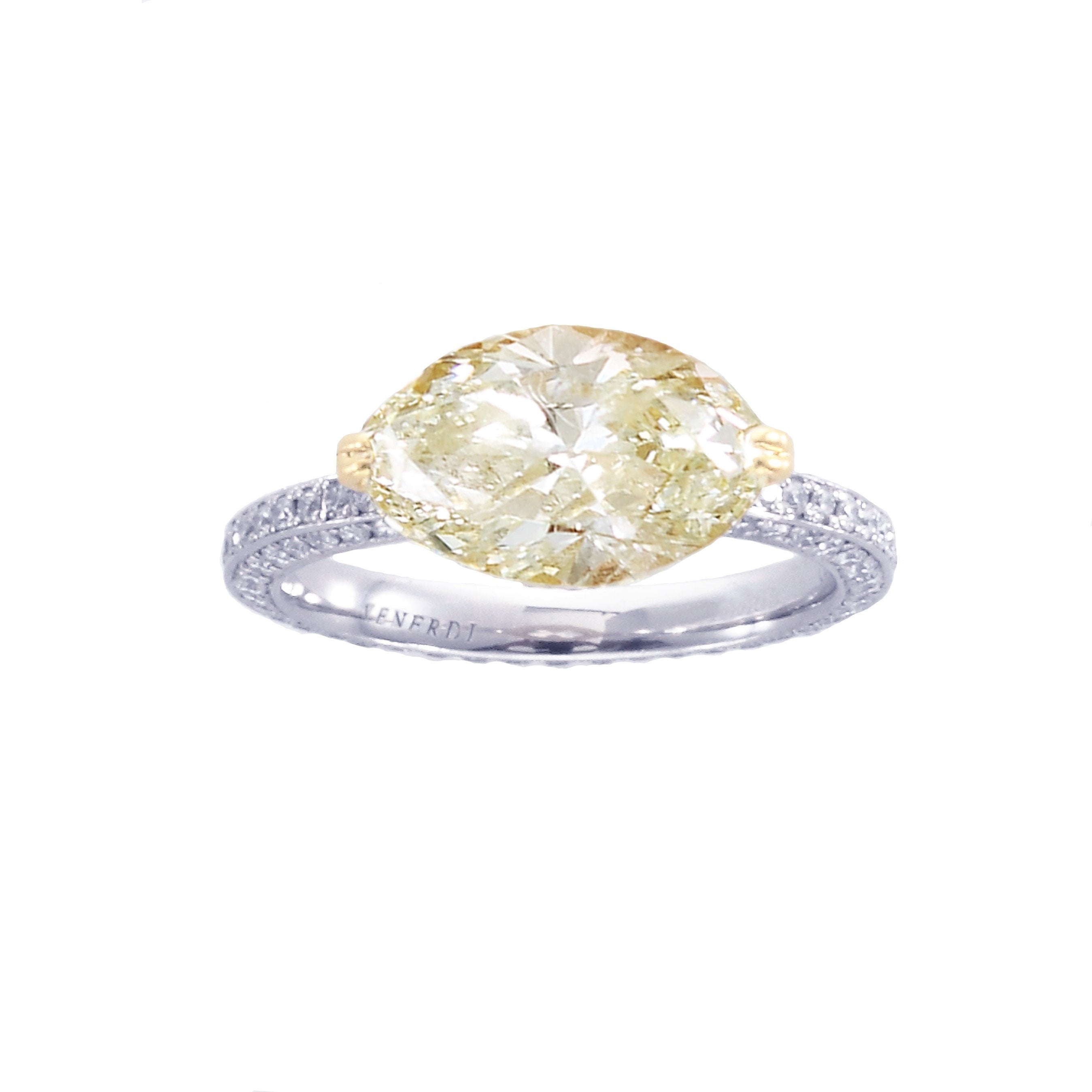 Kiss And Make Up Ring